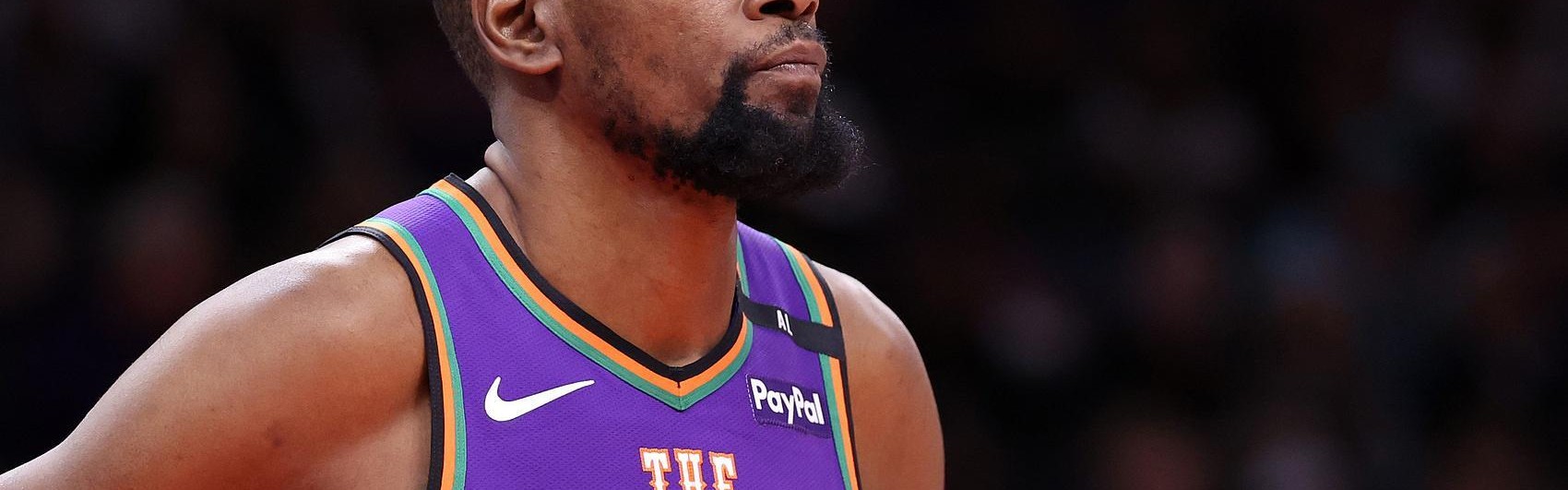 网友：没冠军你也就是个巴克利 杜兰特：巴克利没你说的那么差